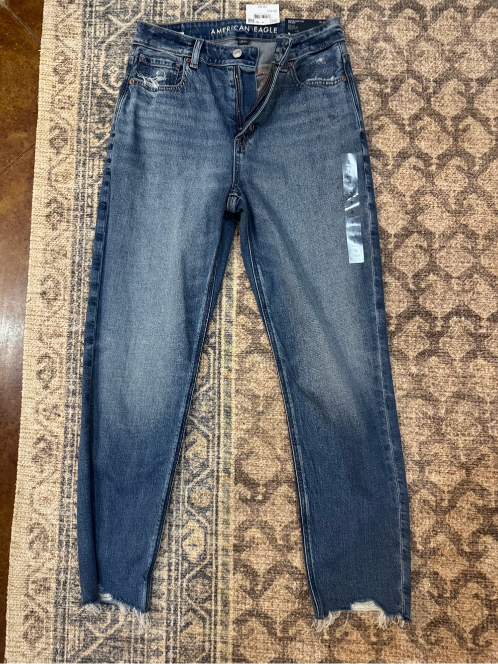 American Eagle Outfitters Women's Medium-Dark Blue Boyfriend Jeans